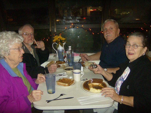 Gladys, Clarence, Richard & Susie